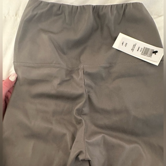 Aritzia Wilfred Daria NEW pant in grey size XS. - Picture 12 of 12